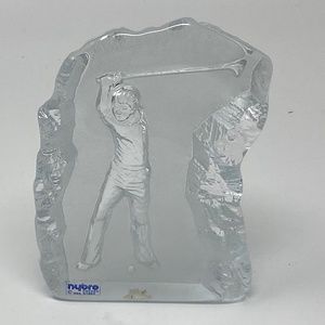 Nybro Sweeden Vintage Clear Crystal Male Golfer Paper Weight decor Piece Golf